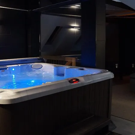 酒店 雅库斯策运动酒店及spa 斯克拉斯卡波伦巴