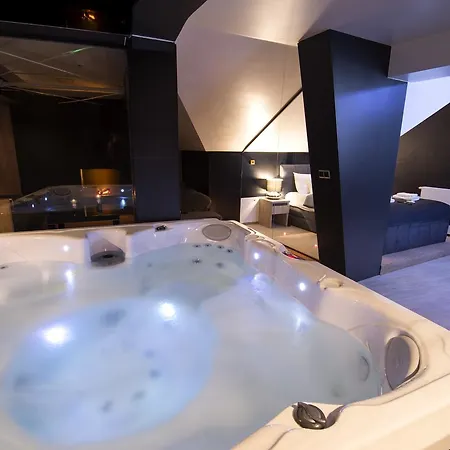 酒店 雅库斯策运动酒店及spa 斯克拉斯卡波伦巴